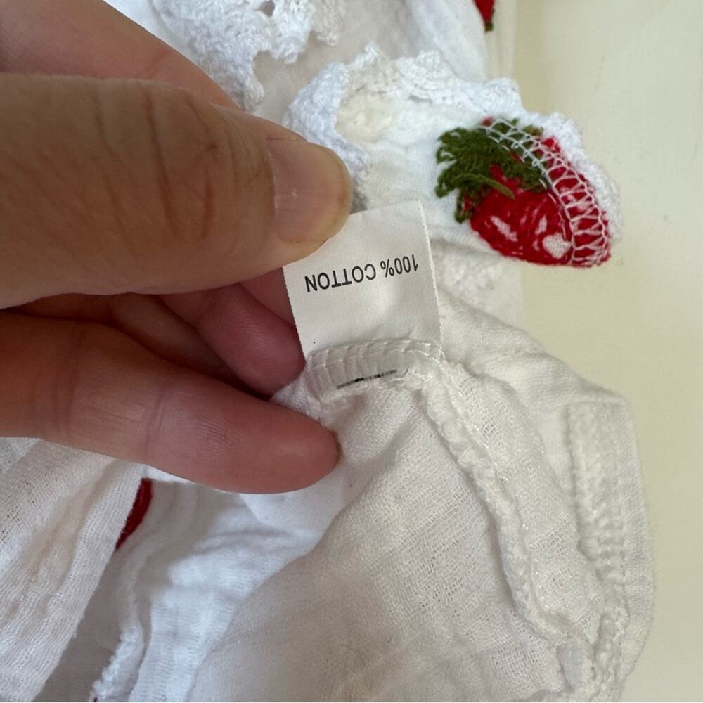 Berry Sweet Strawberry Daisy Embroidered Gauzy Cotton Ruffle Cropped Blouse S - Picture 11 of 11
